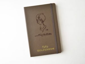 moleskine-classic-hardcover-notebook-earth-brown-11