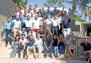 Club of Notes International Family