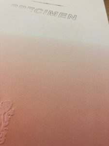 vloeiend kleurverloop diploma papier