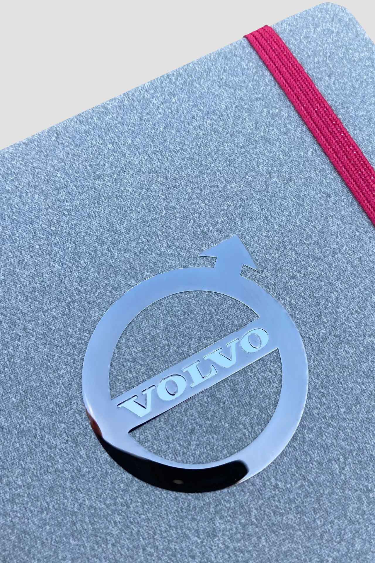 Mix&Match, type viva notitieboek met metalen volvo logo